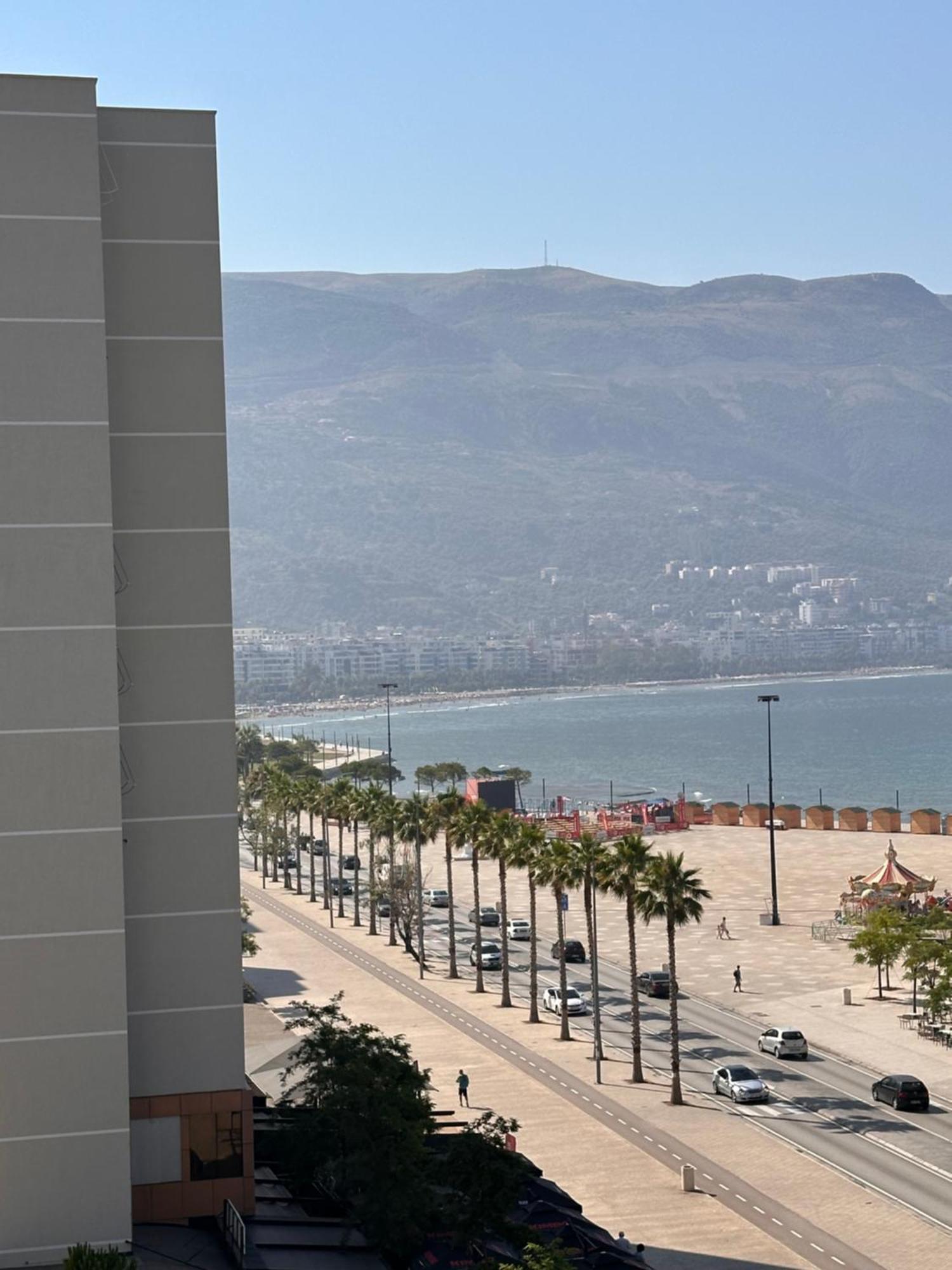 Apartment Lungo Mare- Seaview